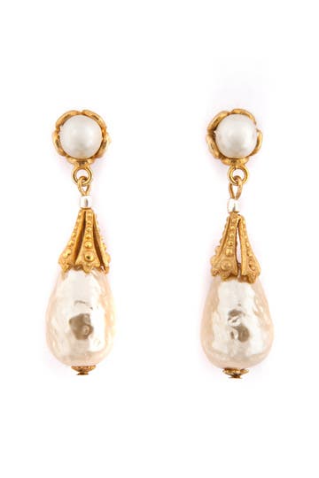 Royal Contessa Earrings 