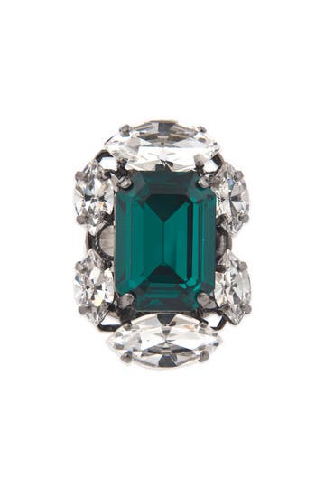 Entrapping Emerald Crystal Ring