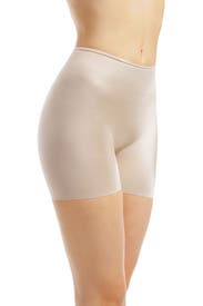 Nude Simplicity Girl Short